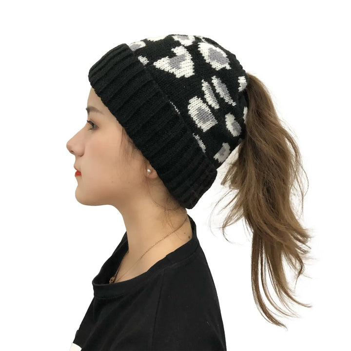 Fierce Leopard Jacquard Knit Wool Beanie for Women Capri Clothes