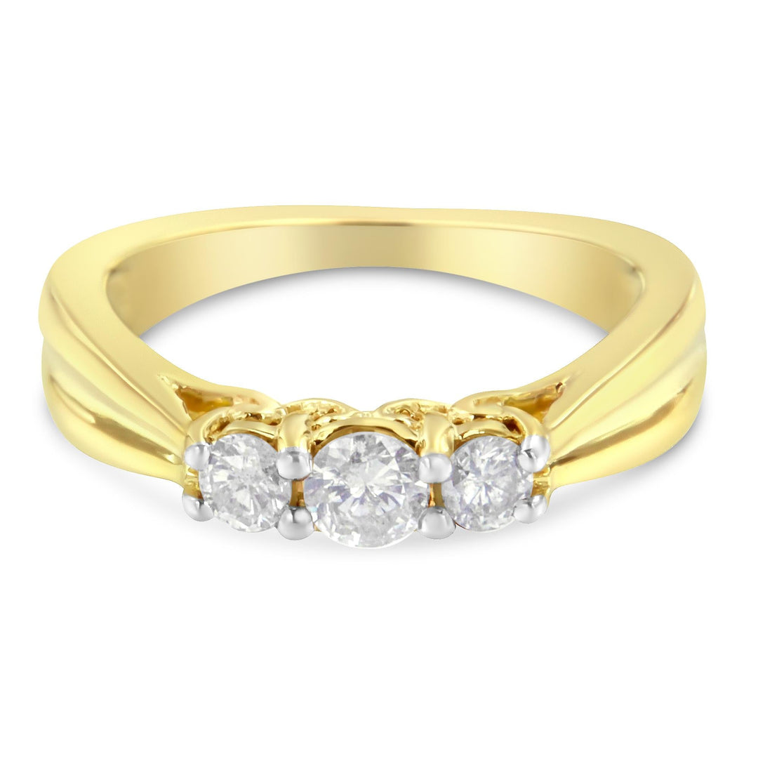 10K Yellow Gold Three-stone Diamond Ring (0.50 cttw, J-K Color, I2-I3 Lime Shadow