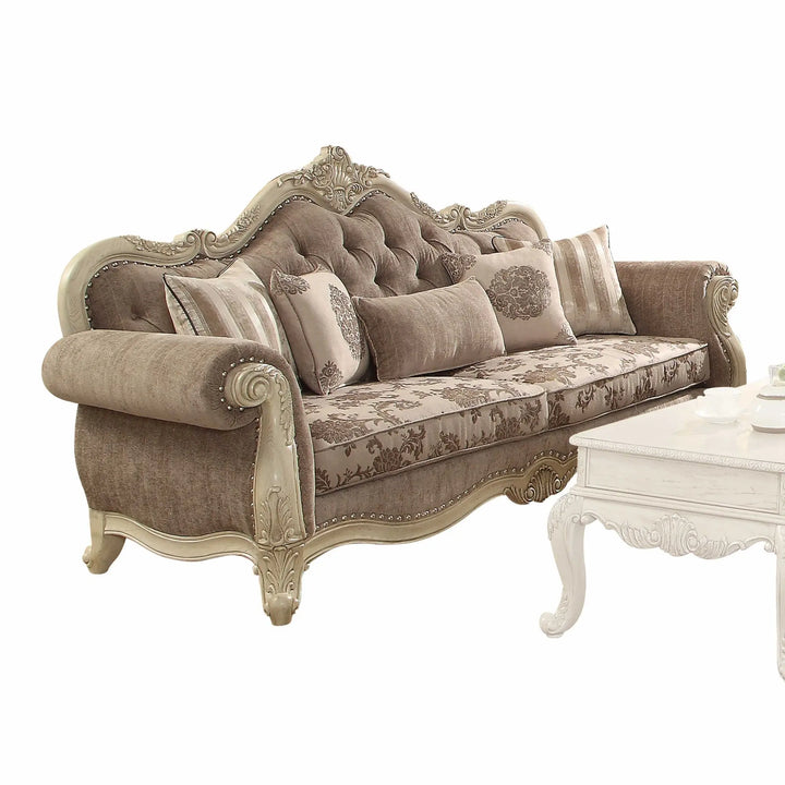 Elegant Vintage Oak Upholstered Sofa with Plush Decorative Pillows - 35"x93"x42" Design Jade