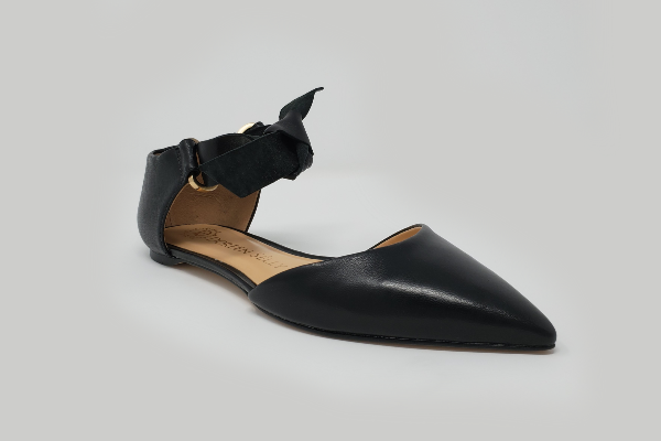 Eleora Leather Flats - Capri Clothes