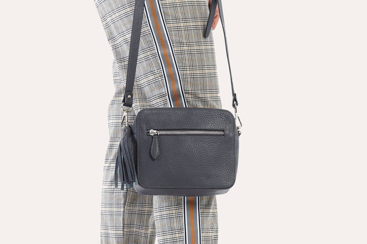 Loveable Crossbody - Capri Clothes