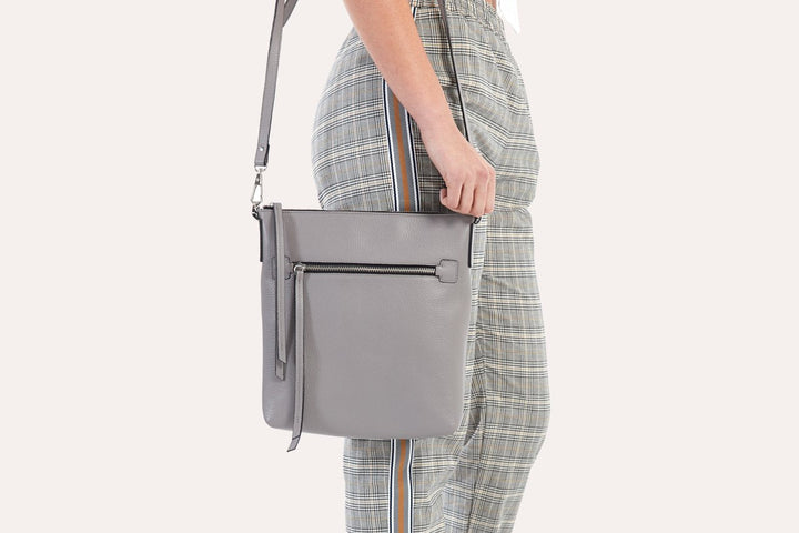 Pebble Crossbody - Capri Clothes