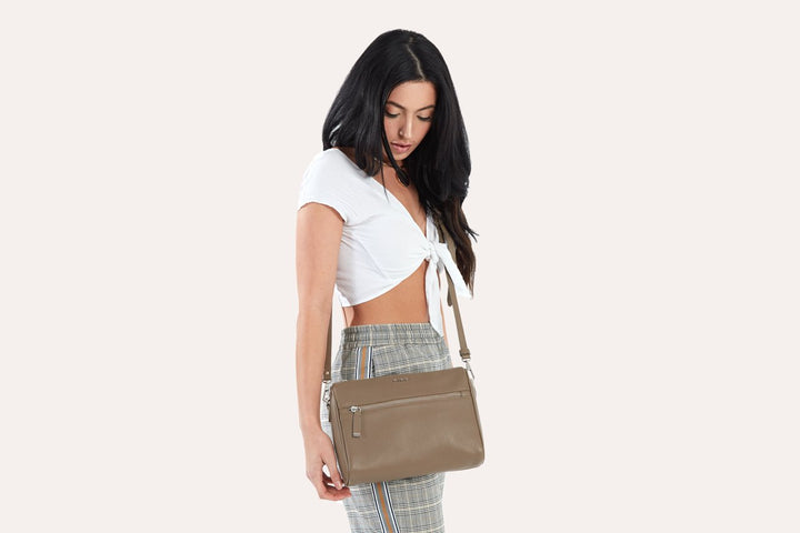 Perfect Crossbody - Capri Clothes