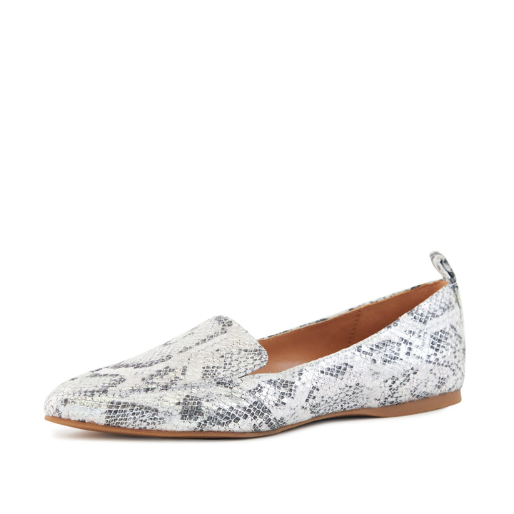 Women's Flat Socialite Silver Snake Skin Pear Aeneas