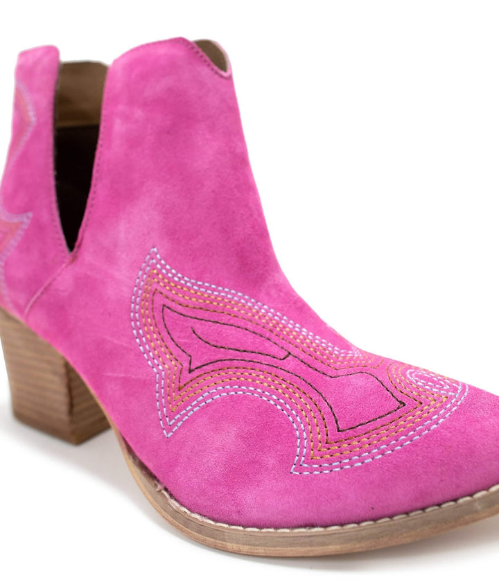 Magenta Journee Ankle Booties - Stylish Comfort with a Western Twist Copper Maple