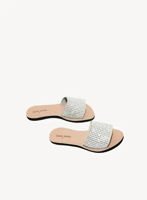 Radiant Romance Silver Sandal Jade Metis